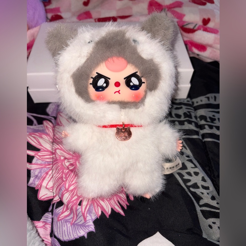 BB3 Who’s Cat is This pendant